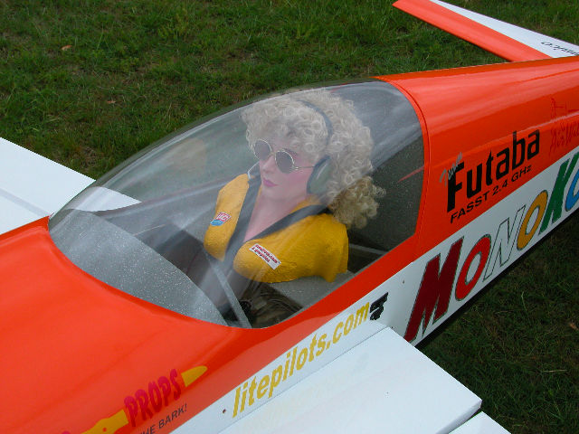 rc scale female pilot